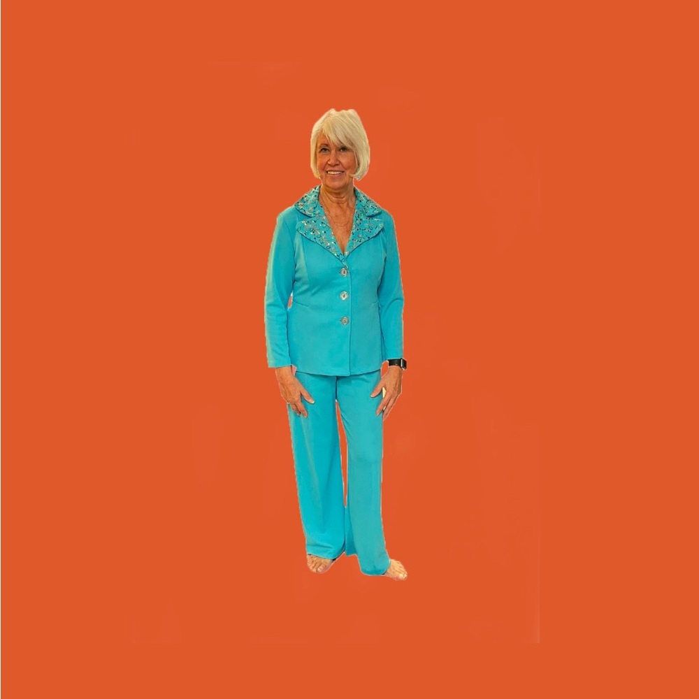 L-XL Vintage Turquoise Pant Suit Embroidered Jacket Elastic Waist Bell Bottom